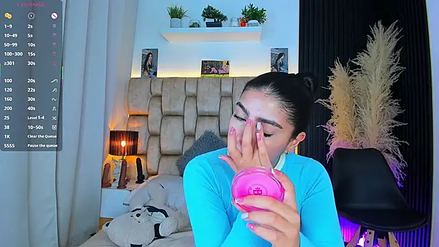 little_sophie18 webcam