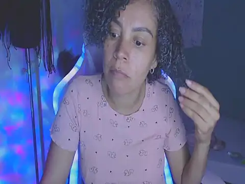 shayna_cute webcam