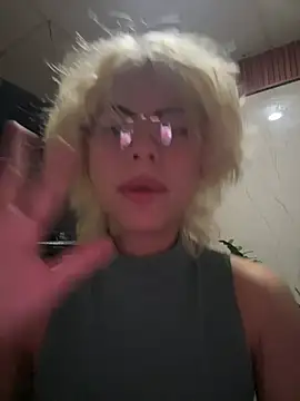 Eva_Feller69