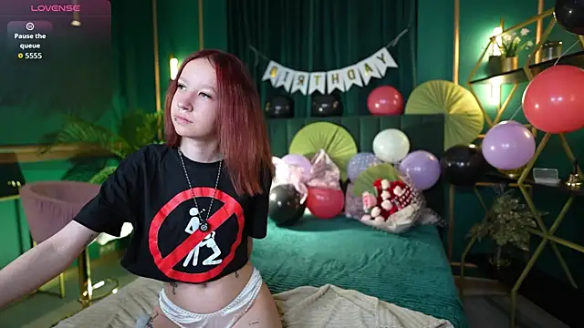 Mi_Mi_Mia webcam