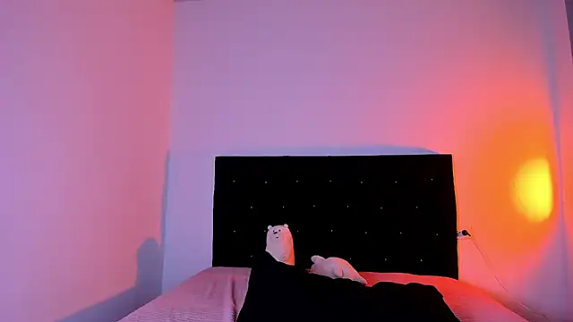 HayleyRoss_ webcam