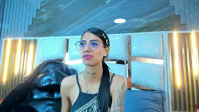 KarlaSlutSkinny__ webcam