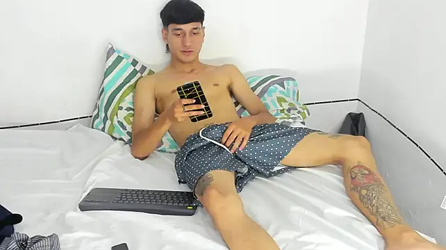nick_damon1 webcam