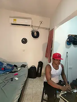 bigdick211292 webcam