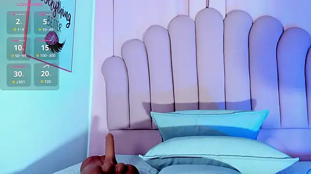 NicoleMadrird webcam