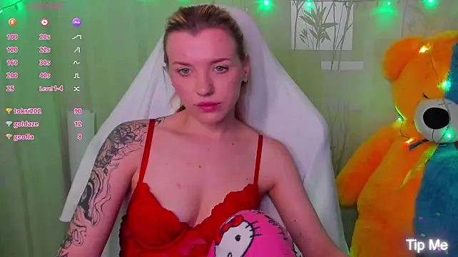 MeganNewCat webcam