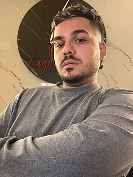 LatinBearX webcam
