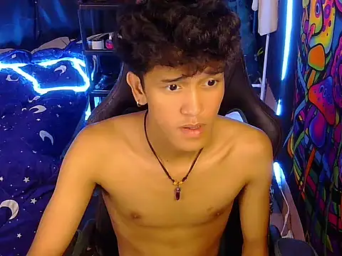 hugekenbigcock webcam