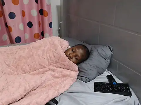 CandyLovesU2 webcam