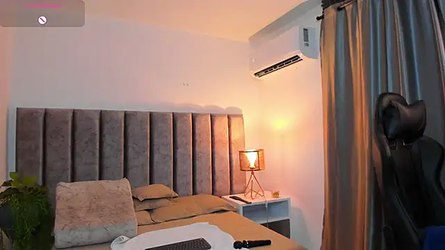 SamanthaSmithx webcam