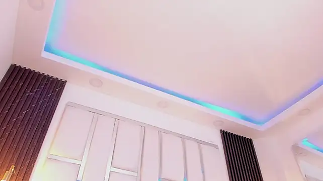 Maia_Clark520 webcam