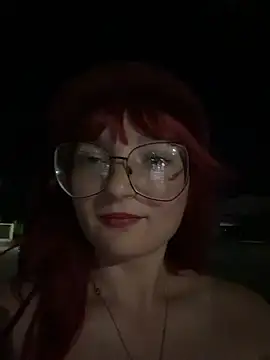 urpuppymoon webcam