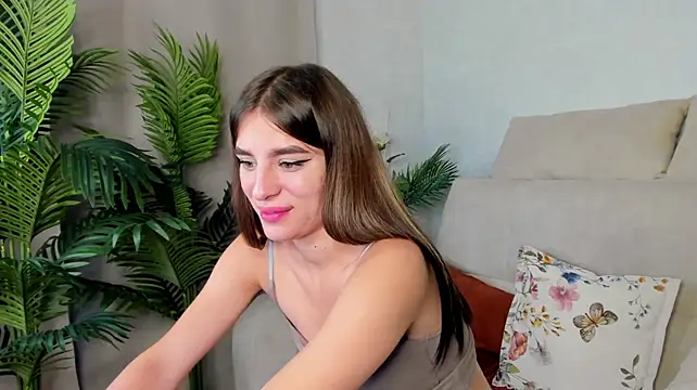 emy__angel webcam
