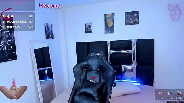 victoria_mooree webcam