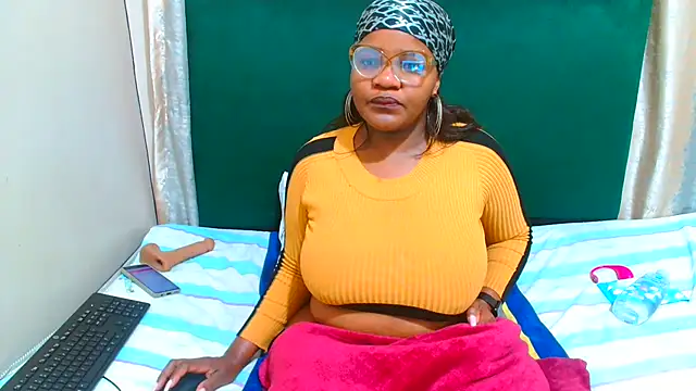 ThickTigress webcam