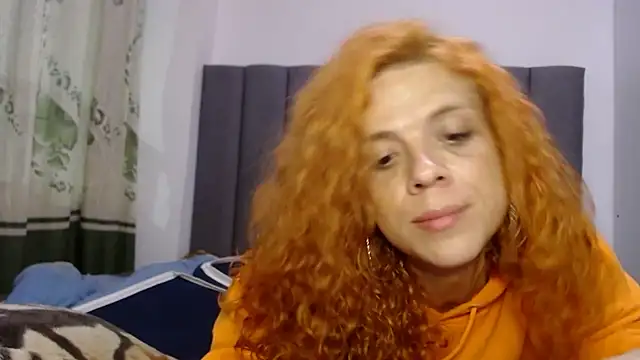 saara_johnson496 webcam
