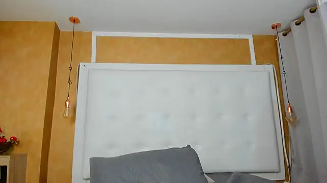 Heidy_milf webcam