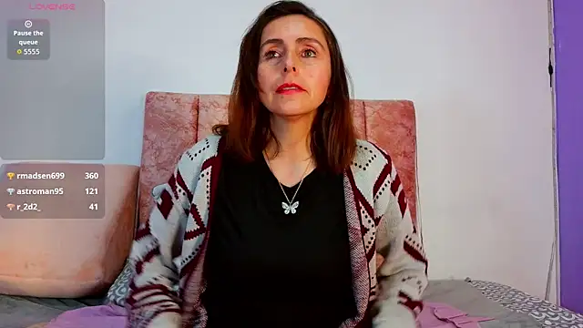 Ava_Raye webcam