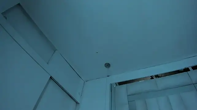 AngellHott_ webcam
