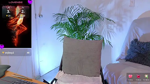 Valeriaa_cruz webcam