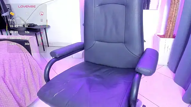 Lilith_moonx webcam