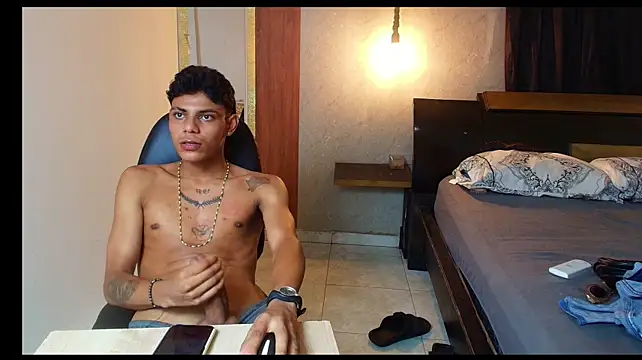 master_king_28 webcam