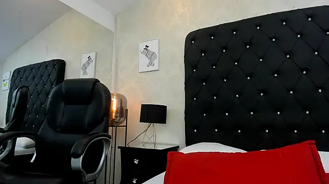 ariana_moon00 webcam