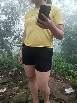 Diana_hi webcam