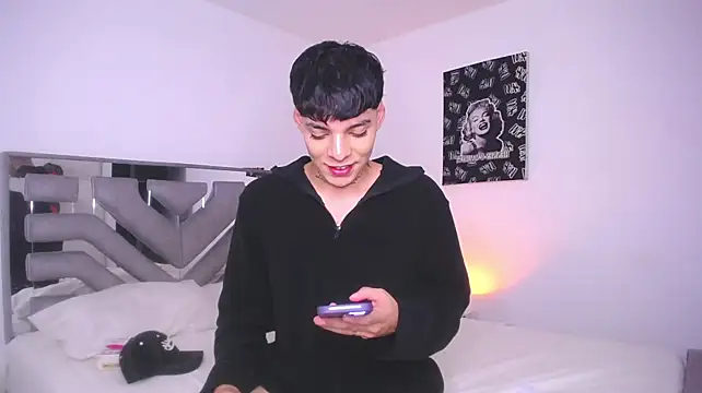 Jyansexy___555 webcam