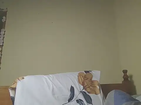 sexy_dee254 webcam