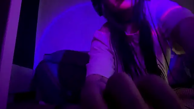 RoniYeepsie webcam