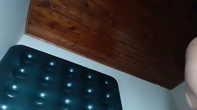 adrixxx38 webcam