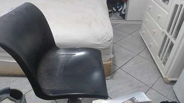 MysterBearMG webcam