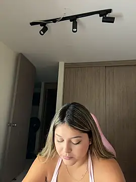 lunablossom_ webcam