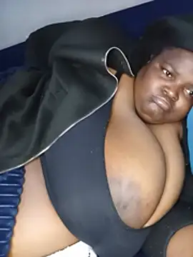 ChubbyLucia webcam
