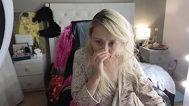 RoxalanaStar webcam