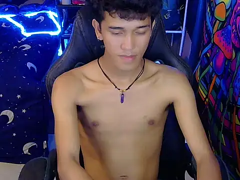 hugekenbigcock webcam