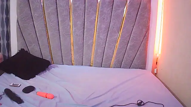 emmyteaz1 webcam