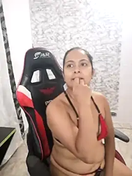 Zarinamoon webcam