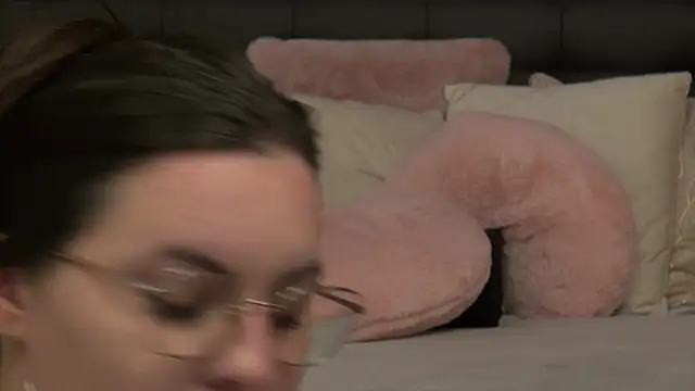 Mia_Swano webcam