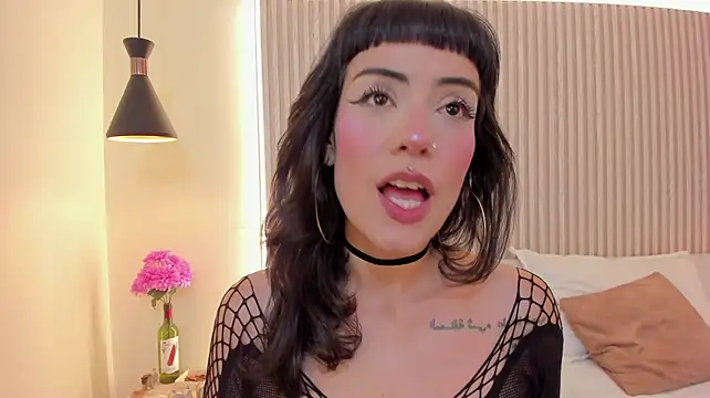 Raavenlux_ webcam