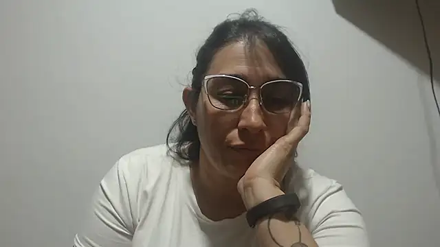 andreaisis2 webcam