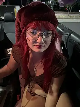 urpuppymoon webcam