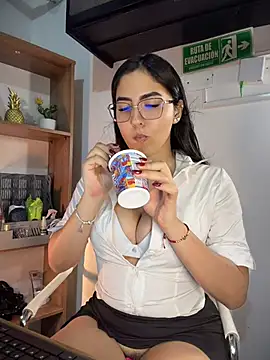 I_AM_SOPHIE_ webcam