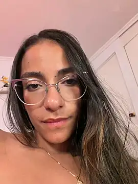 elegant__rouse webcam