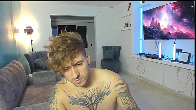 Ares_blue webcam