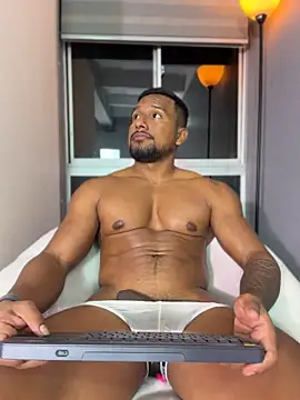 CallumMuscle webcam