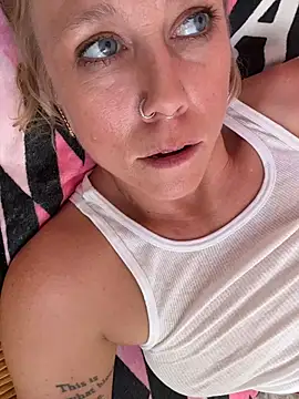 goodgirlbabydoll webcam
