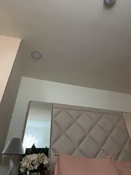 AliciaRoux webcam
