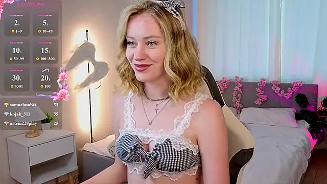 EvaHamilton webcam
